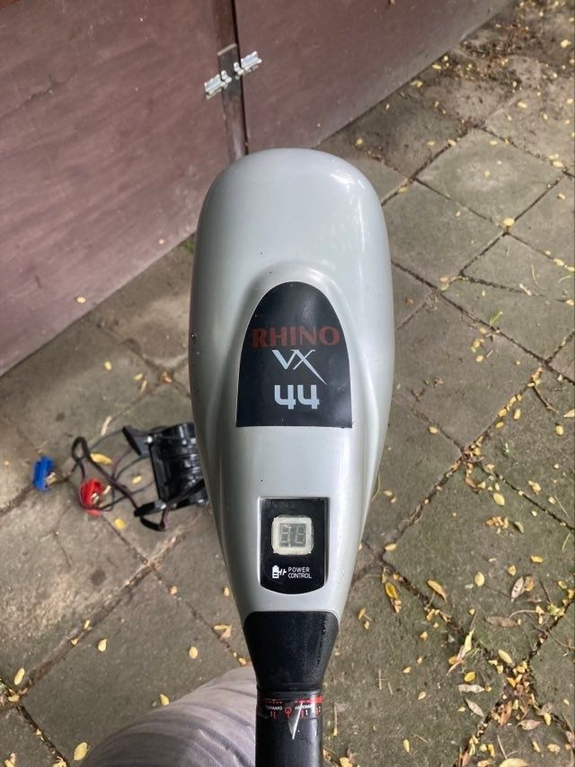 Silnik zaburtowy elektryczny, Rihno VX 44