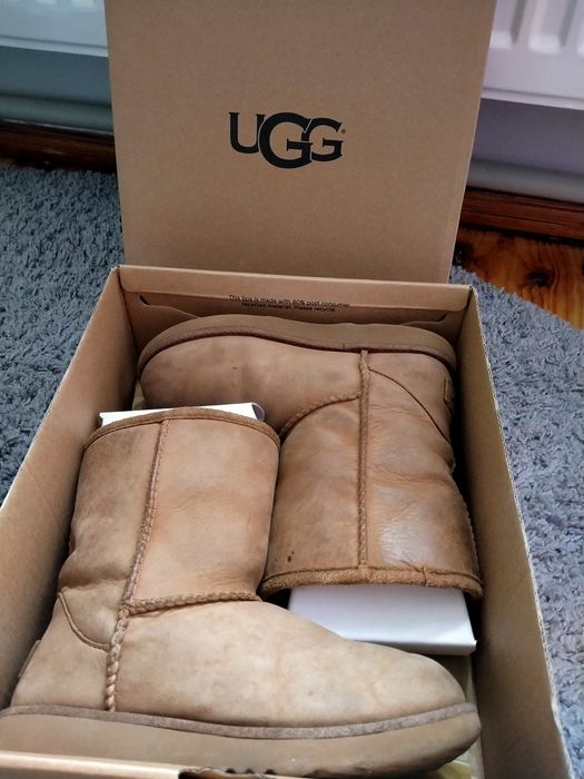 Оригінальні угги для дівчинки