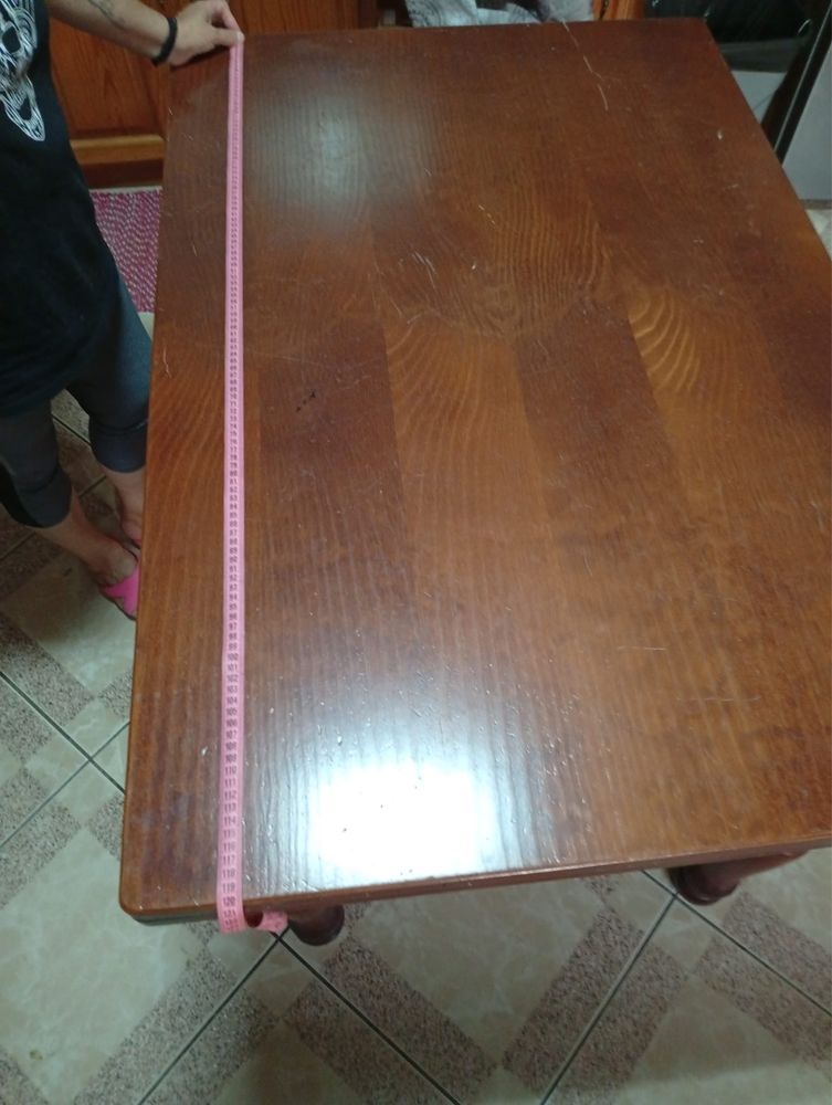 Mesa de Jantar extensivel + 6 cadeiras