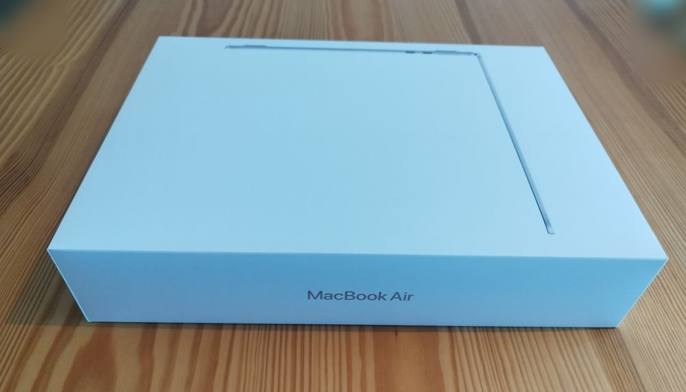 Apple MacBook Air 13" M4 | 16/256GB | układ Niemicki | Srebrny | NOWY