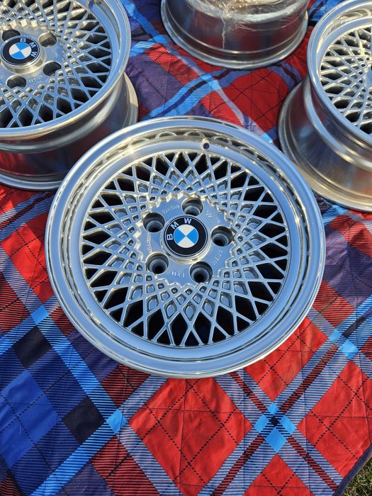 Felgi Whey King 15" 5x120 7j  et11  72,5mm bmw e3 e9 e12 e23 e24 e28