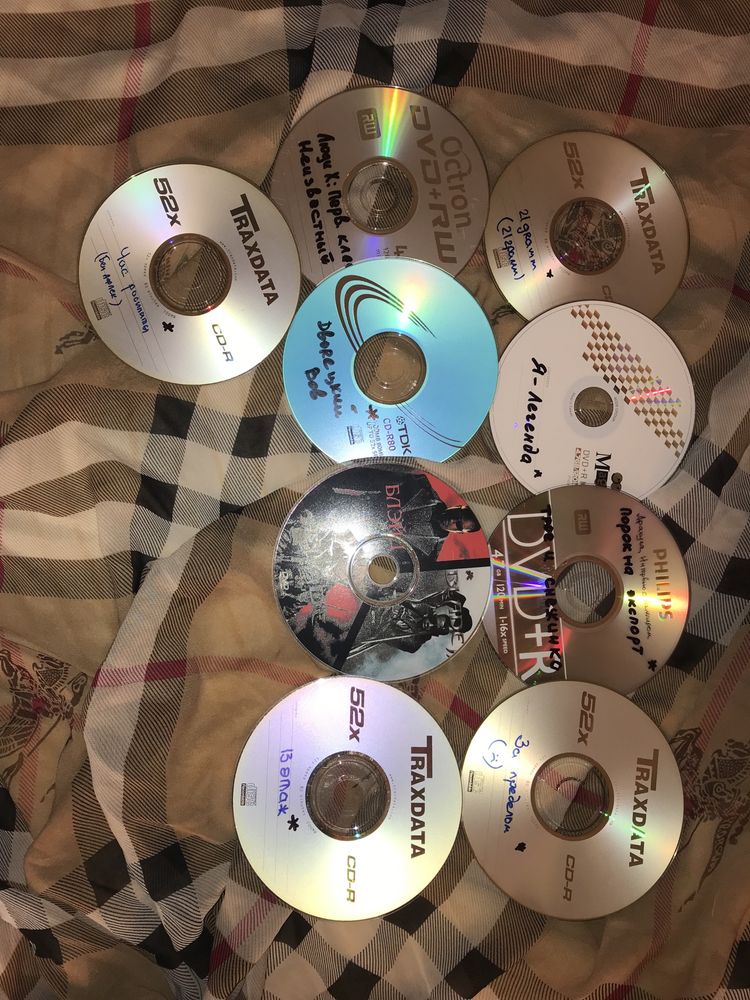 Бокс для CD DVD дисков+фильмы