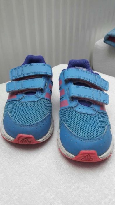 Buty dziewczęce Adidas rozm. 26