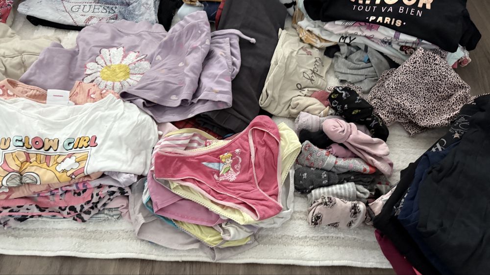 Zestaw ubrań paka 134