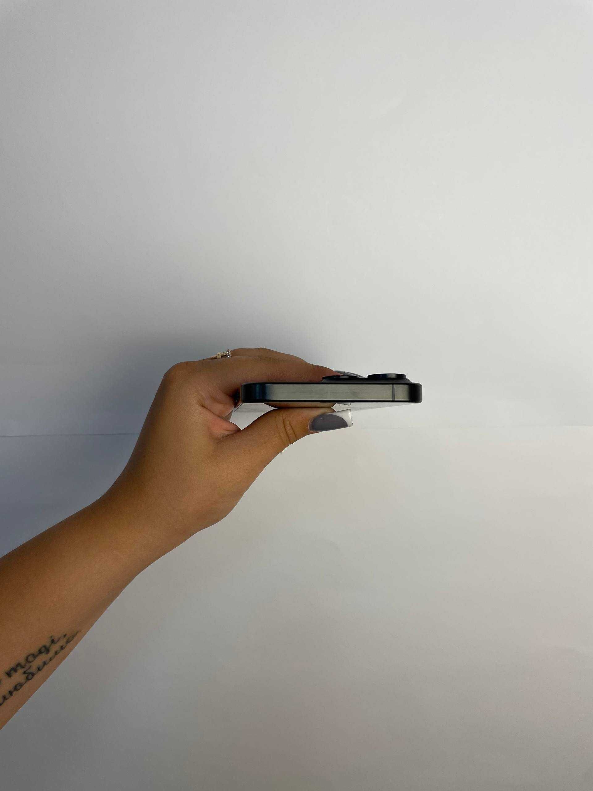 iPhone 15 Pro Max 256 GB + AirPods Pro 2 у подарунок