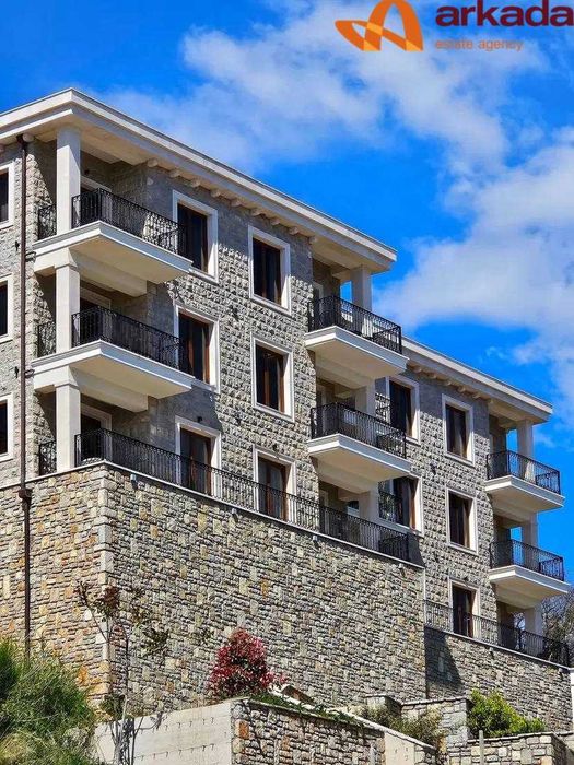 Продам квартиру в Чорногорії (Будва)з видом на море та гори!!! 50м2.