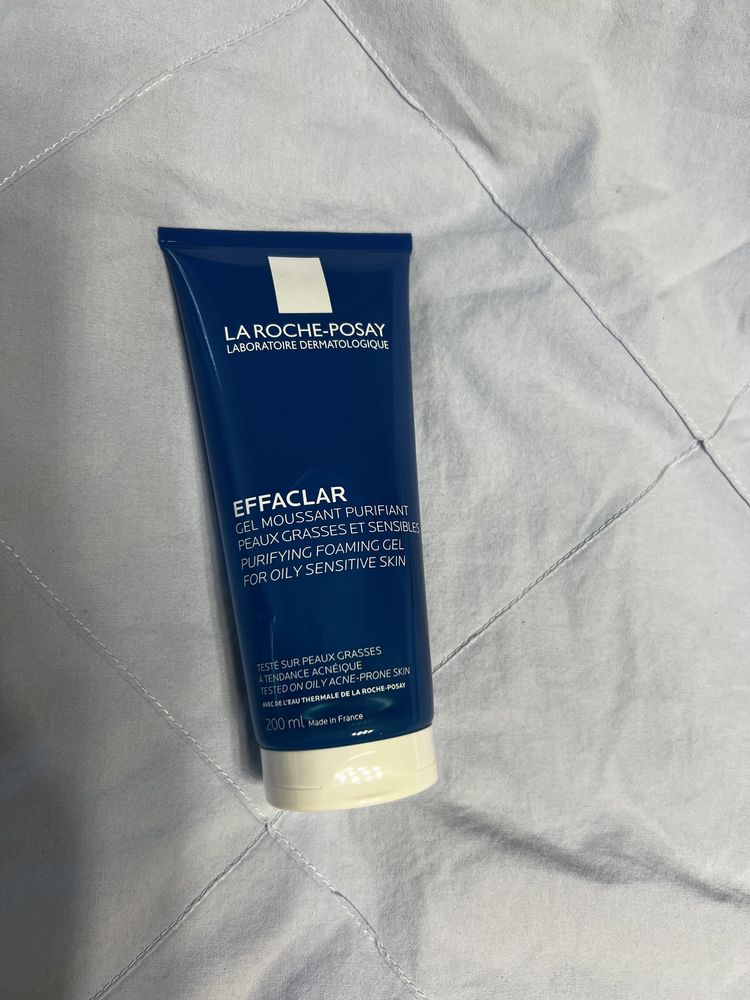 Очищуючий гель-мус La Roche-Posay Effaclar