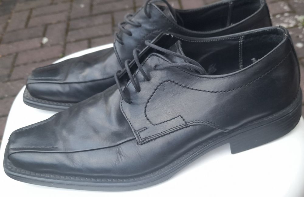 Buty męskie czarne skórzane 41