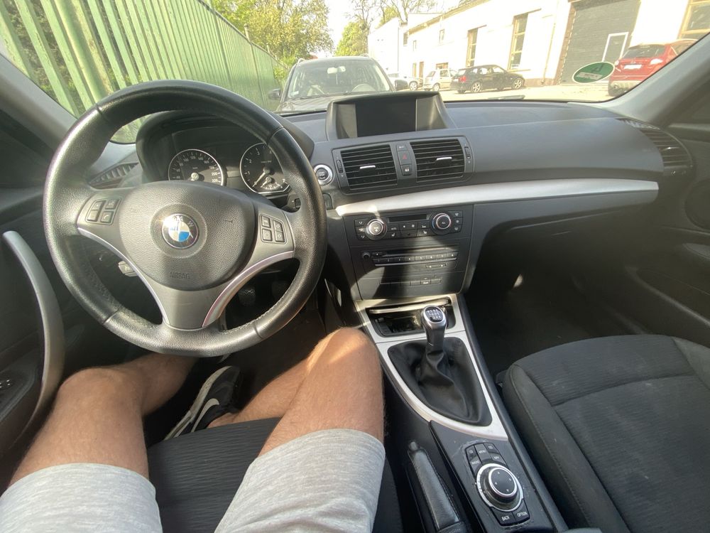 Bmw 1 e87 118i 143km 2011r