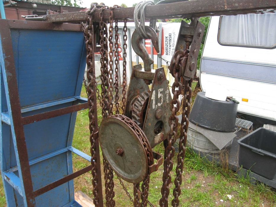 Wciąg łańcuchowy sprzedam.