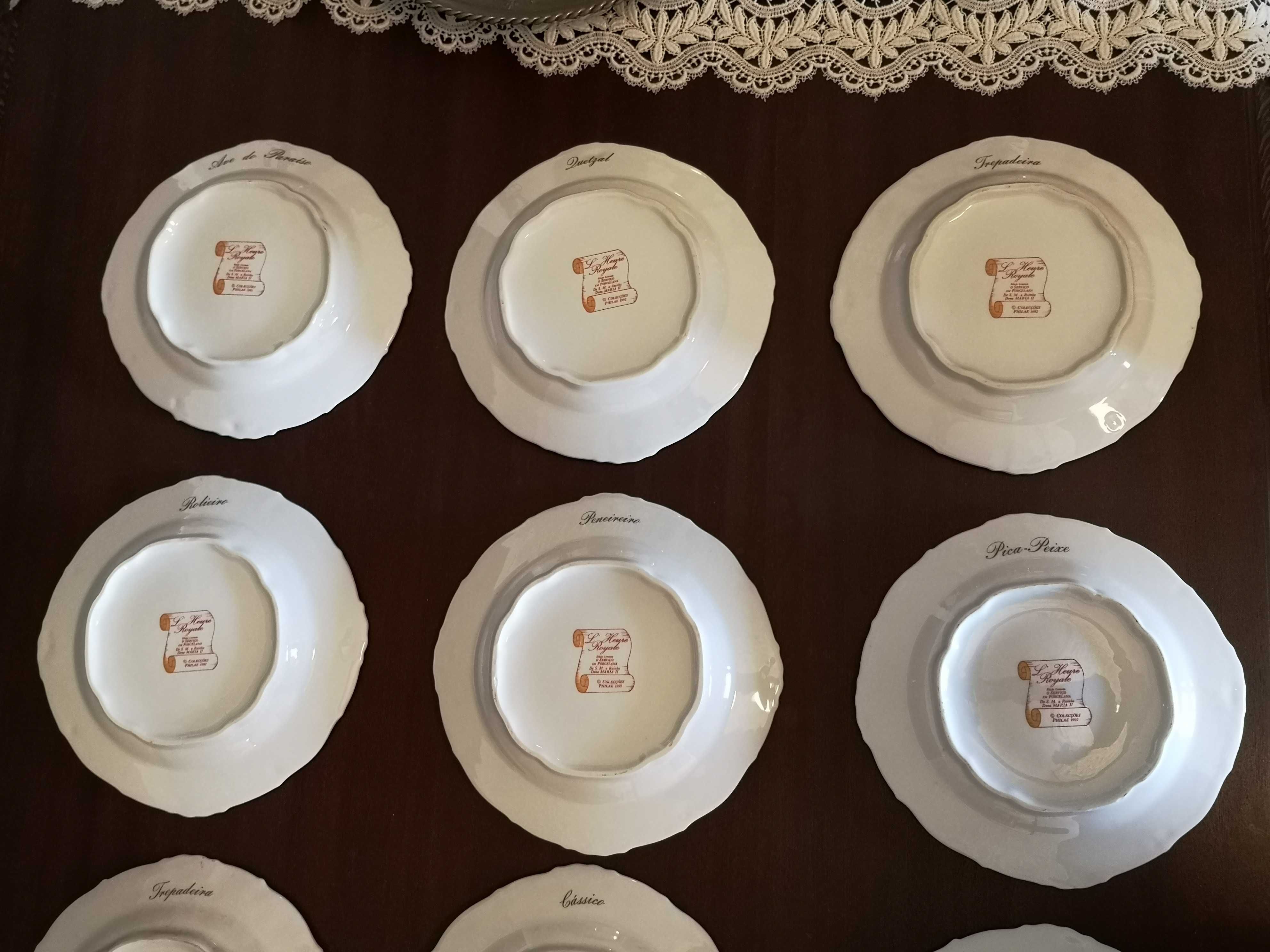 Réplica Autenticada de 15 pratos Porcelana da Rainha Dona Maria II