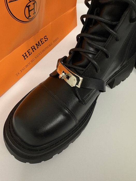 Чоботи, чобітки Hermes