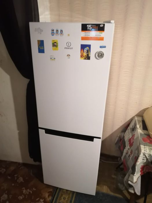 холодильник Indesit DS 3161 W