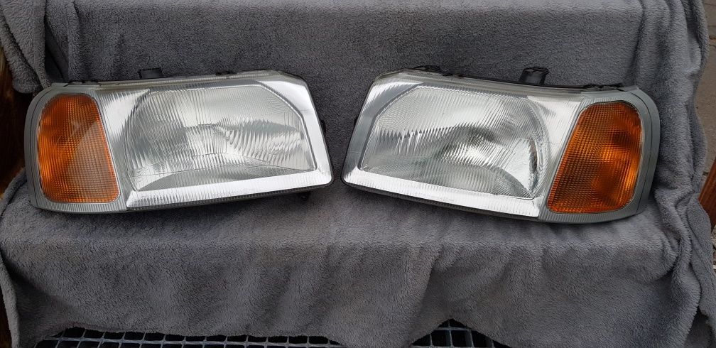 Lampy przednie Land Rover Freelander