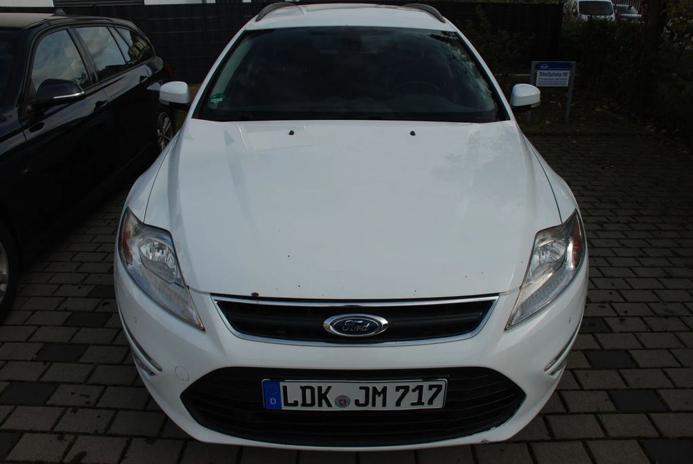 Ford Mondeo Nowy przegląd TUV, drugi zestaw felg aluminiowych