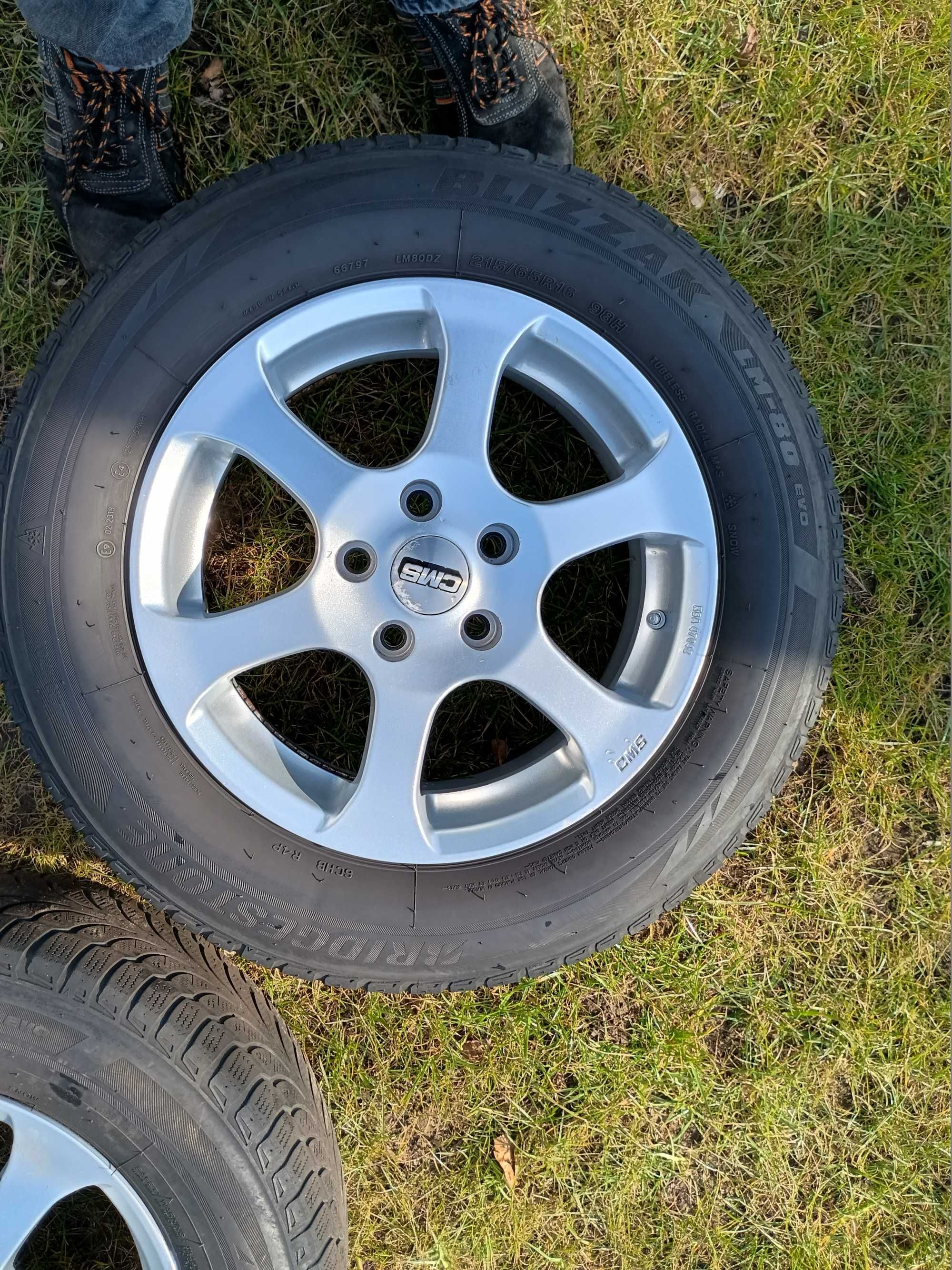 Felgi/koła CMS 16" 4szt, 5x114.3,czujnik TPMS opona 215/65R16 zima