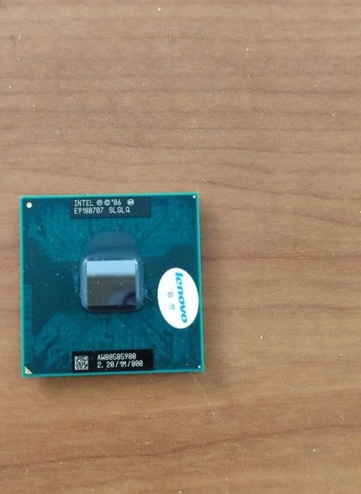 Процесор Intel Core 2 Duo Celeron 900 2.20 GHz 2.20/1M/800