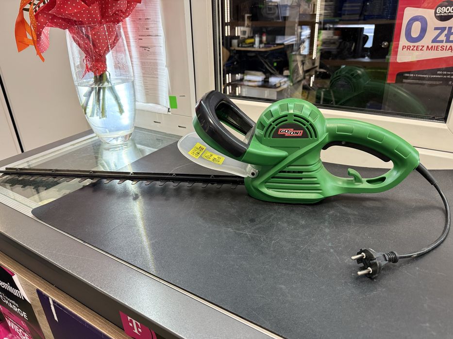 Nożyce do żywopłotu GoOn, model: hteg33-550, jak nowe