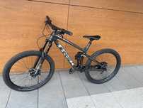 ROWER Trek Remedy 8 XT