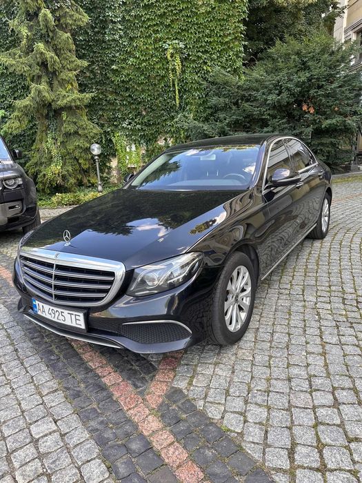 mercedes BENZ E 220 D