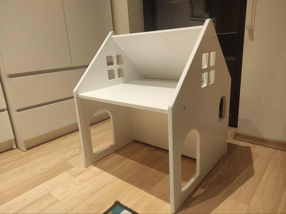 Biurko białe drewno