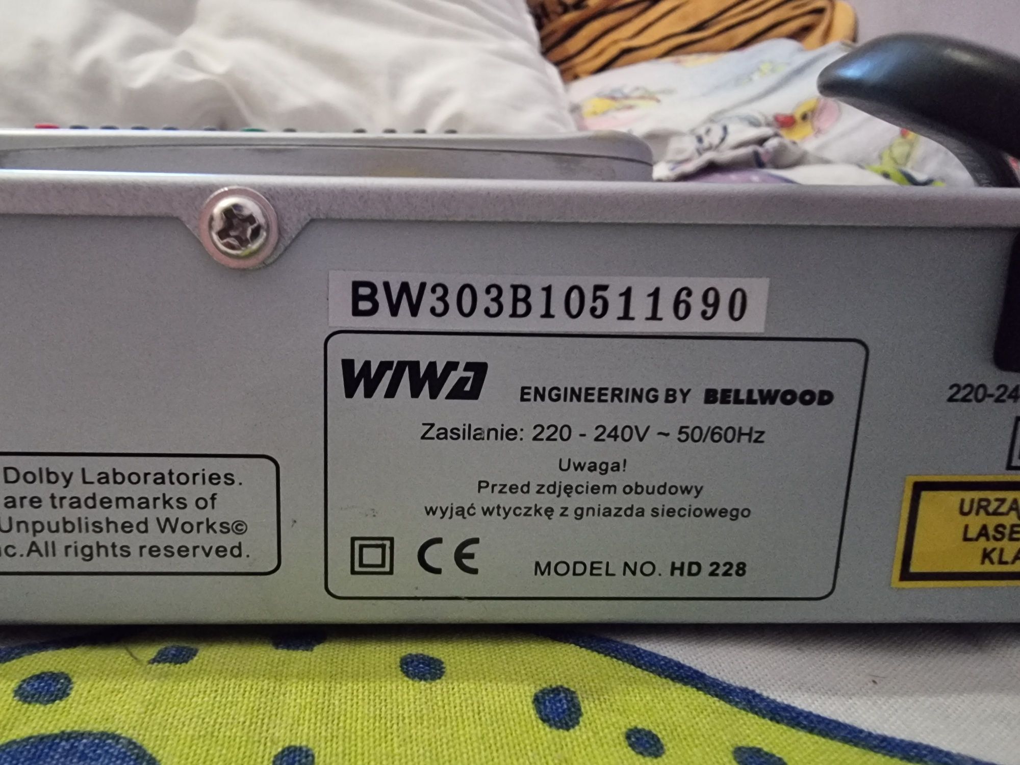 Odtwarzacz dvd/cd/svcd/jpeg/wma/mp3 i inne formaty