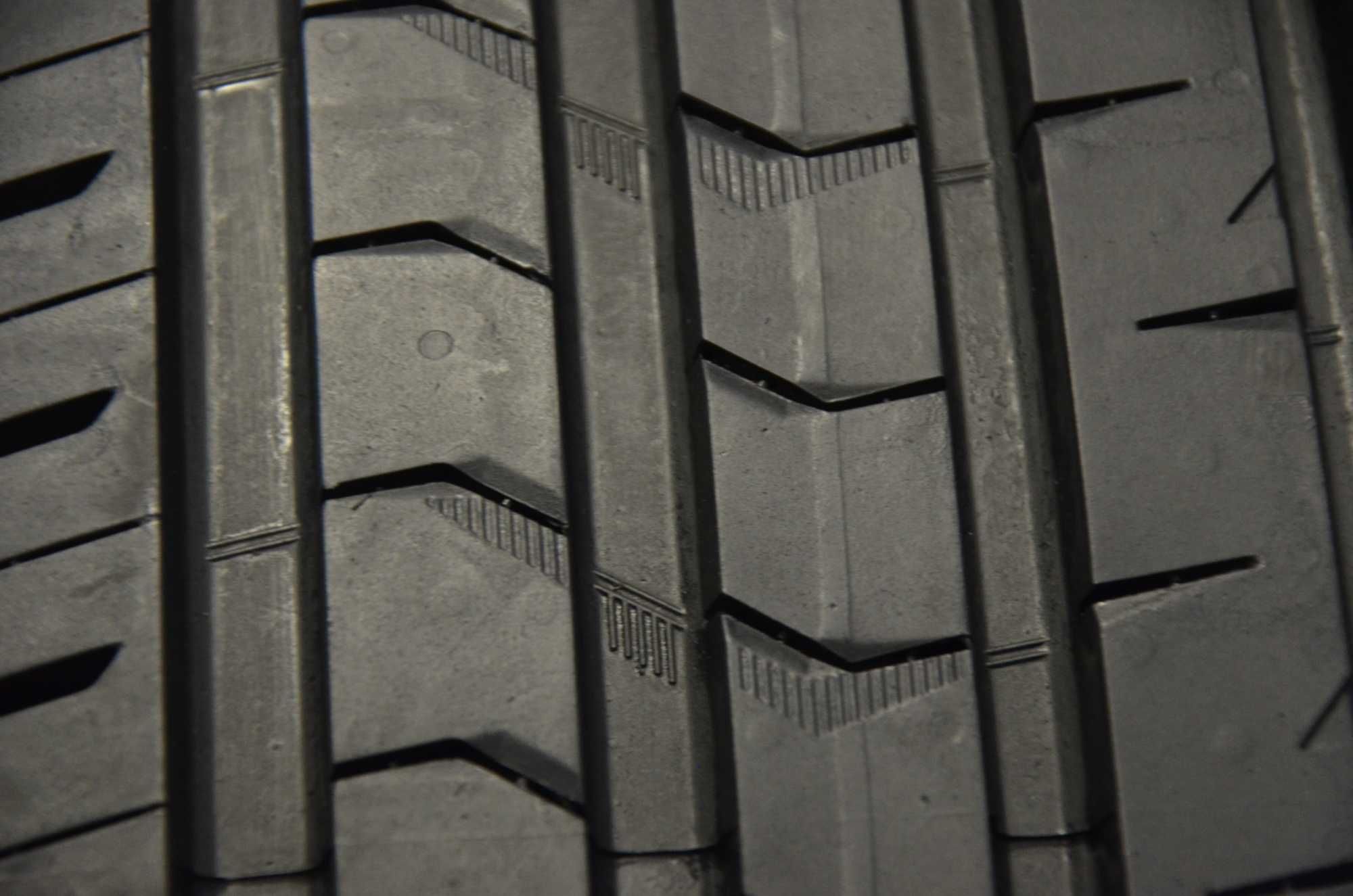 Rok 2021, 215/50 R18 Vredestein Ultrac Satin para nr1044 Wysyłka 25zł