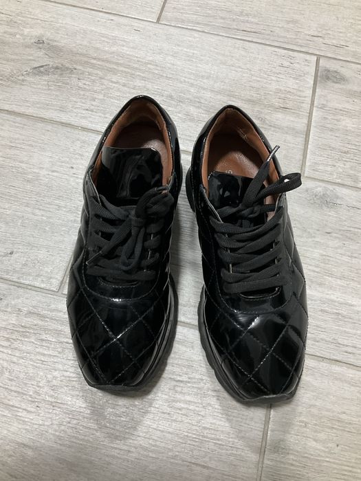 Кроссовки  лакированные  Sofia Baldi Италия