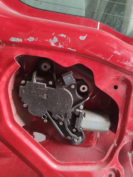 Стекло на Рено Кенго 2