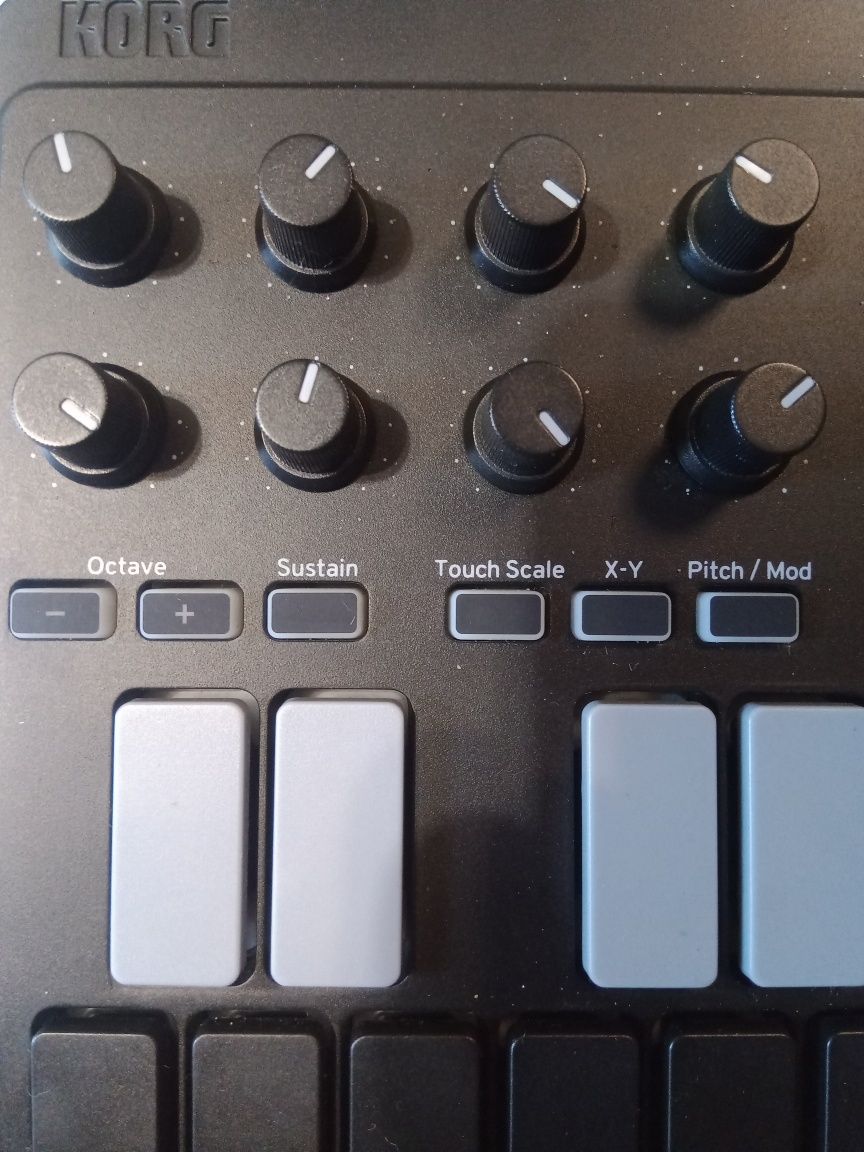 Korg nanoKEY Studio