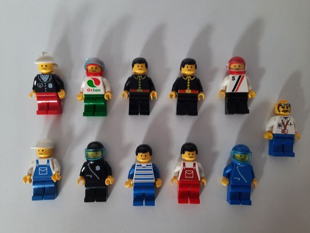 11 x Minifigurka Lego Town City wydawane od 1987 do 2000 roku