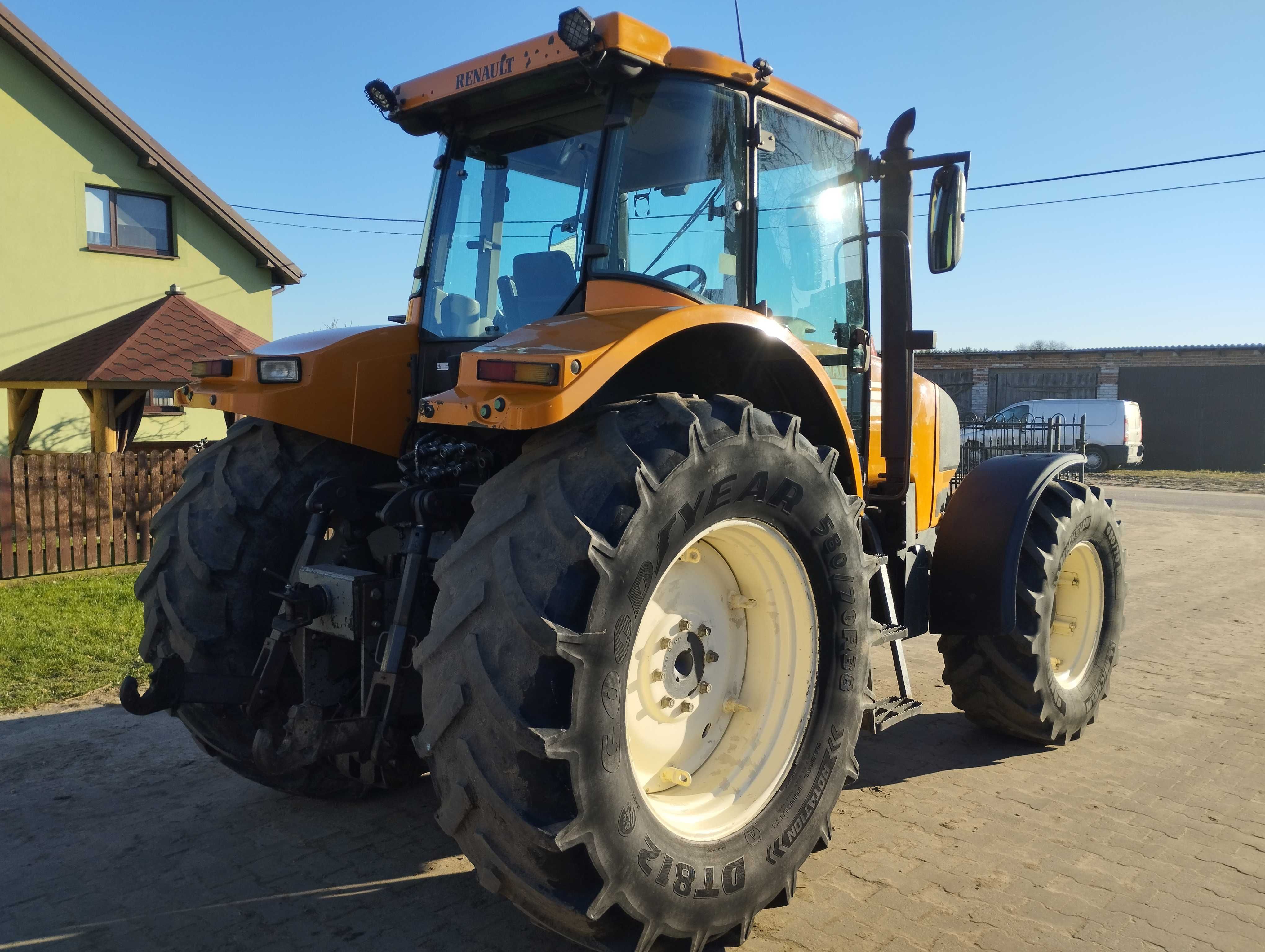 Renault Ares 710 rz