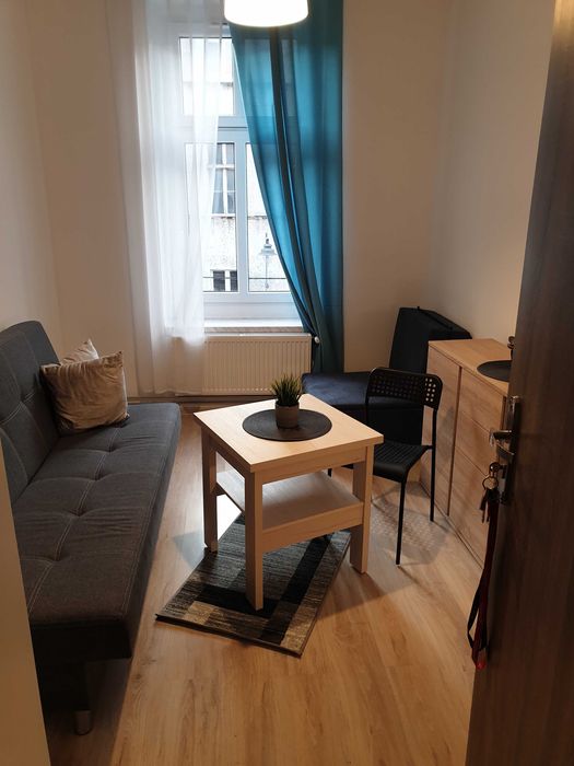 Wynajmę pokój umeblowany w Bytomiu, centrum.