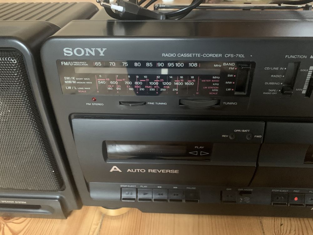 Sony CFS 710 L Radio magnetofon
