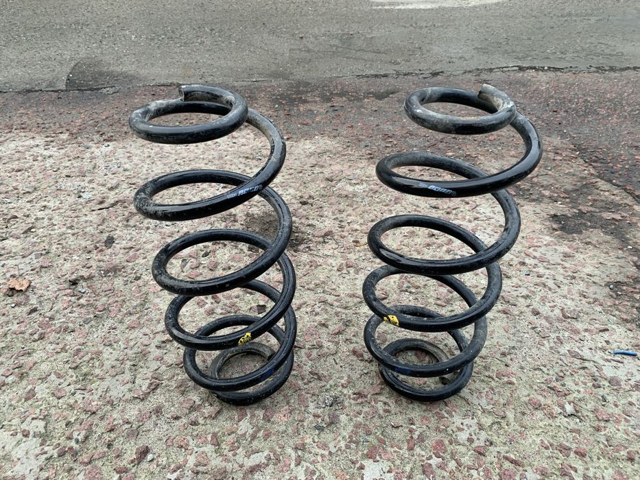 Задні пружини оригінал Fiat Doblo 263 opel combo 263 пружина