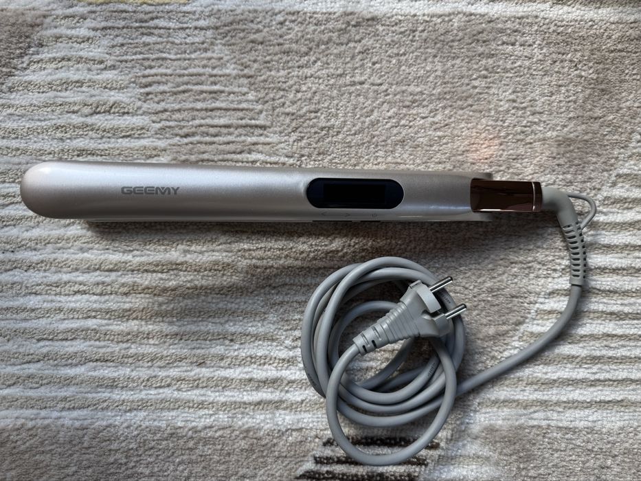 Випряпляч Geemy для волосся