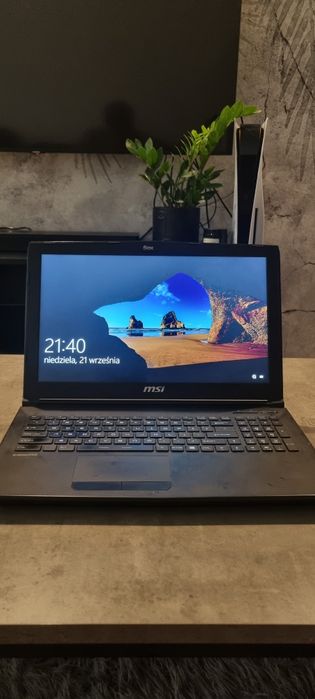 Laptop gamingowy MSI GL627QF