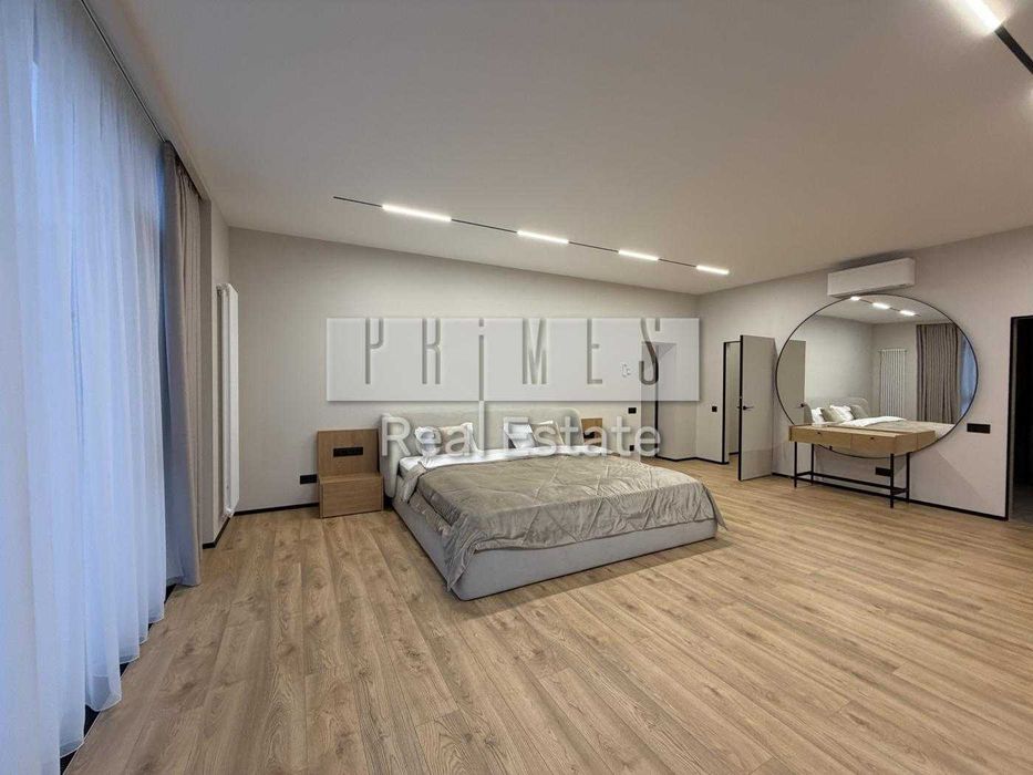 Продажа 8к дом 1200м2 выход к воде Riviera Village Вышгород 67 соток