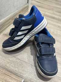 Кросівки дитячі розмір 28 adidas