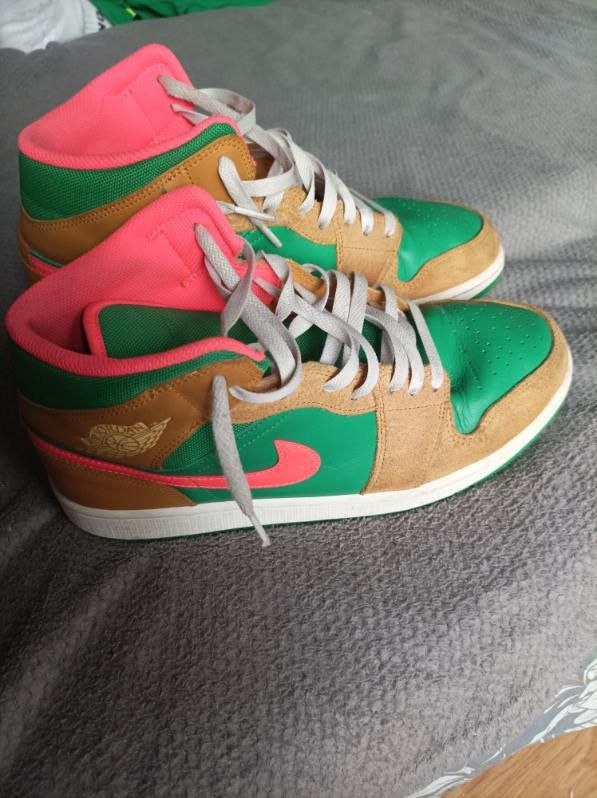 Sprzedam buty Air Jordan 1 mid