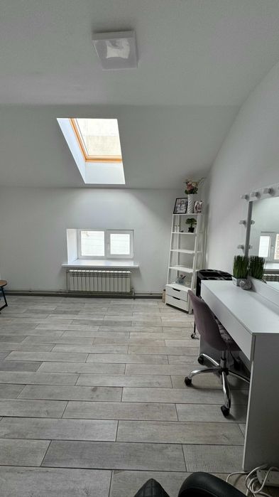 Продам помещение в центре города Чугуев