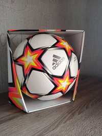 Продам официальный мяч Адидас