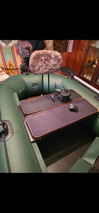 Продам комплект лодка колибри к240 + мотор парсун 2.6