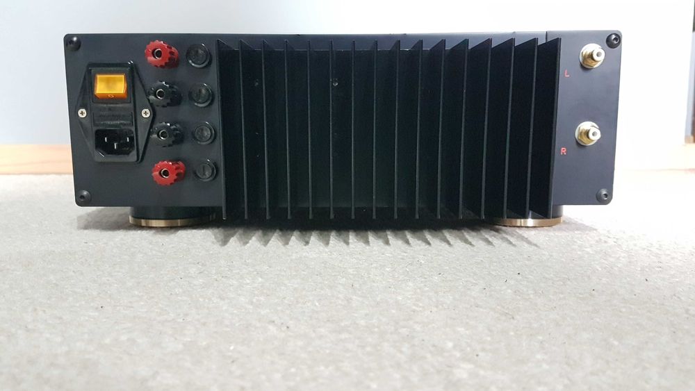 Wzmacniacz mocy Lintec 2000