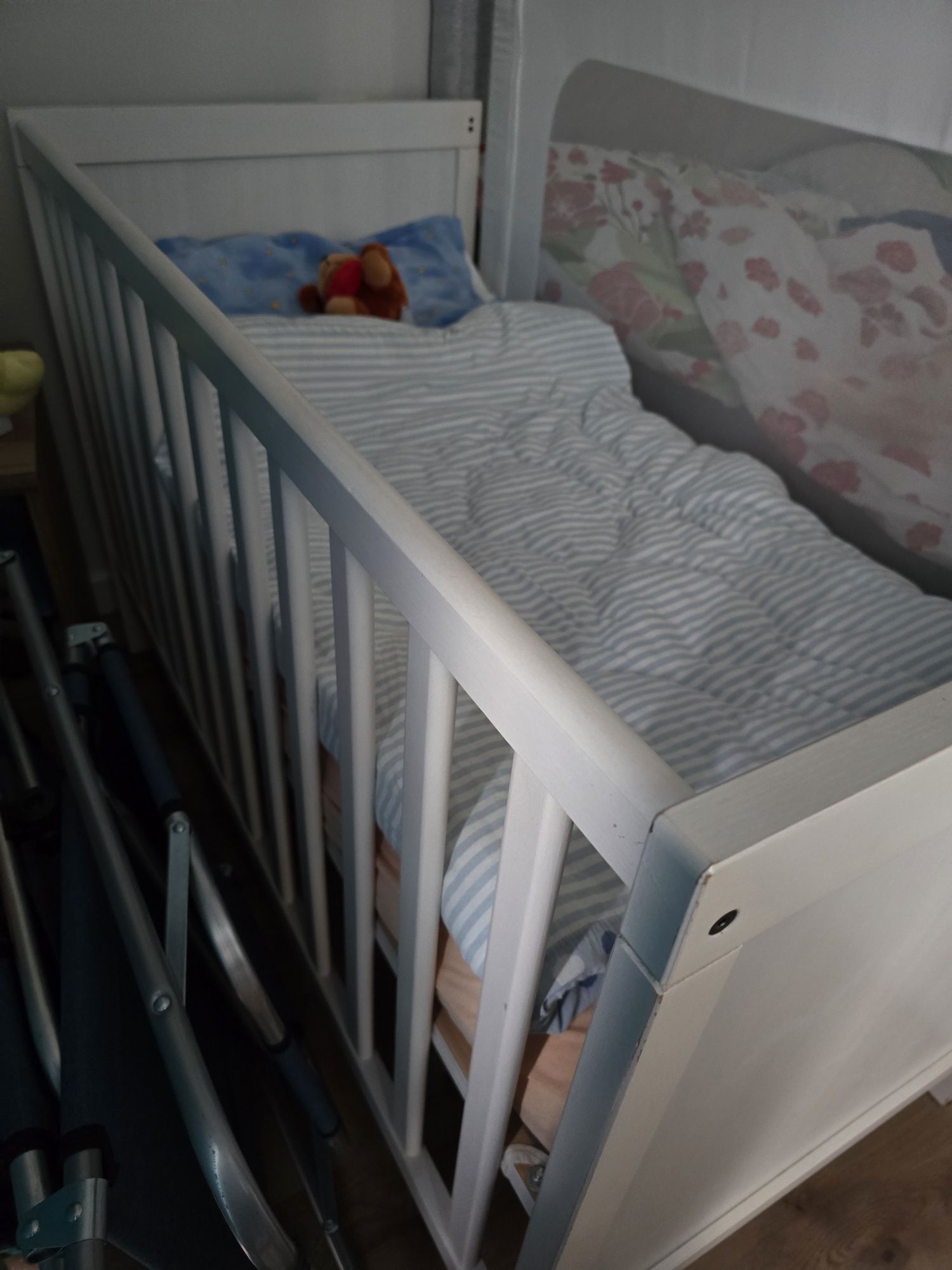 Łóżeczko niemowlęce Ikea Sundvik białe