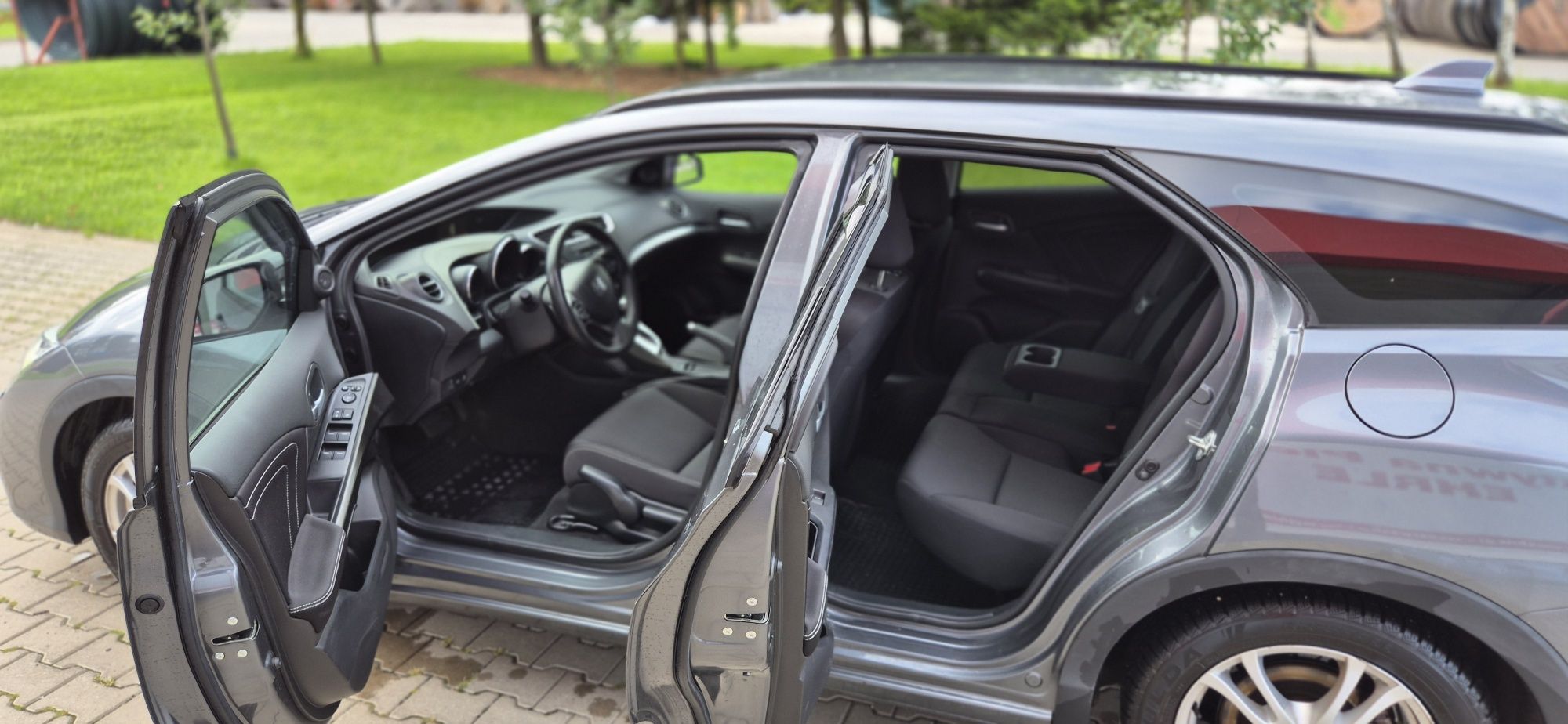 HONDA Civic TOURER 1,8 Automat