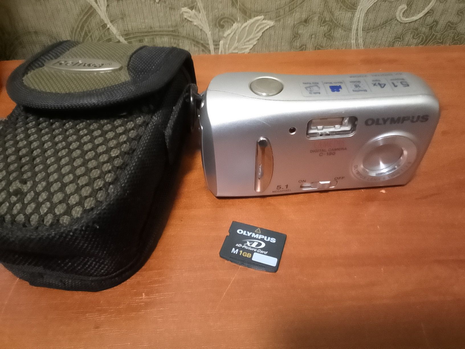 Продам  фотоапарат Olympus