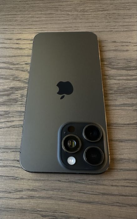 iPhone 15 pro max 256 e-sim neverlock battery 87% black titanium