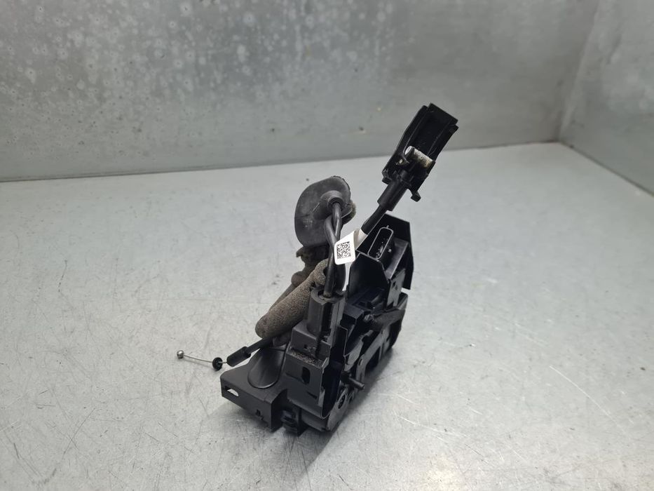 Fechadura / fecho porta trás direito RENAULT Megane IV (B9A/M_)