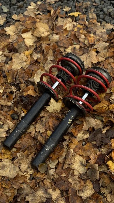 Передні Стойки Стійки БМВ Е39 стійки пружини стойки бмв е39 Шрот BMW